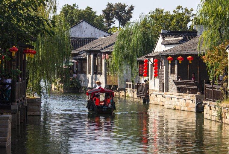 古墓丽影：崛起